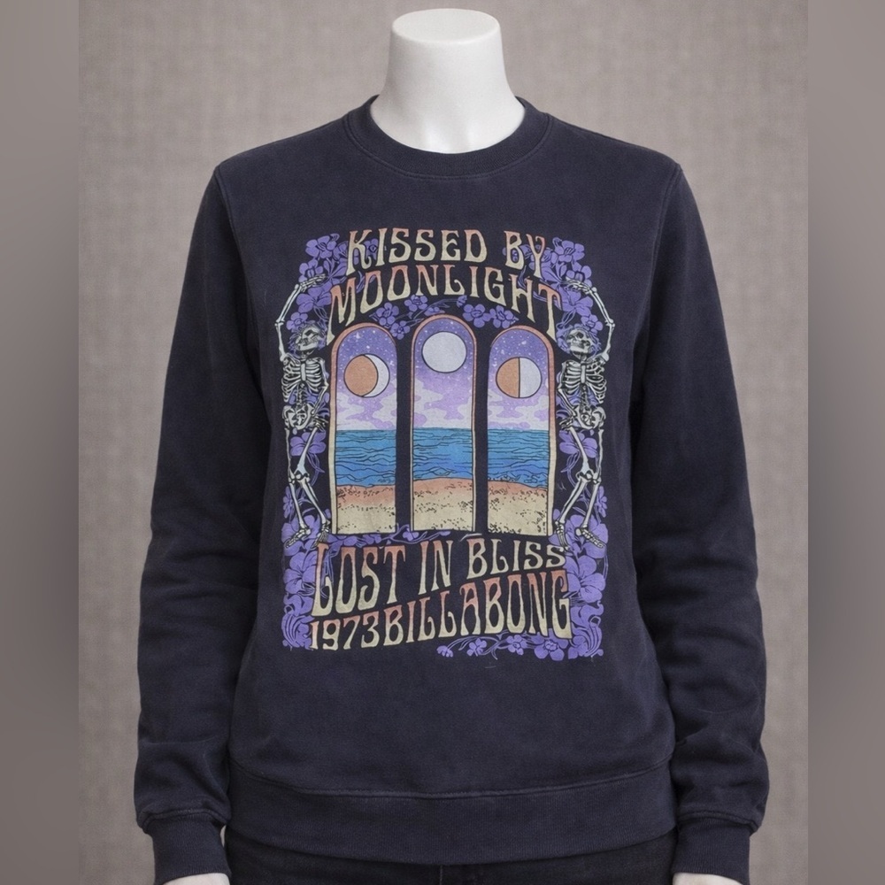 Graphic Skeleton Moonlight Sweatshirt Billabong Y2K | Women’s XS